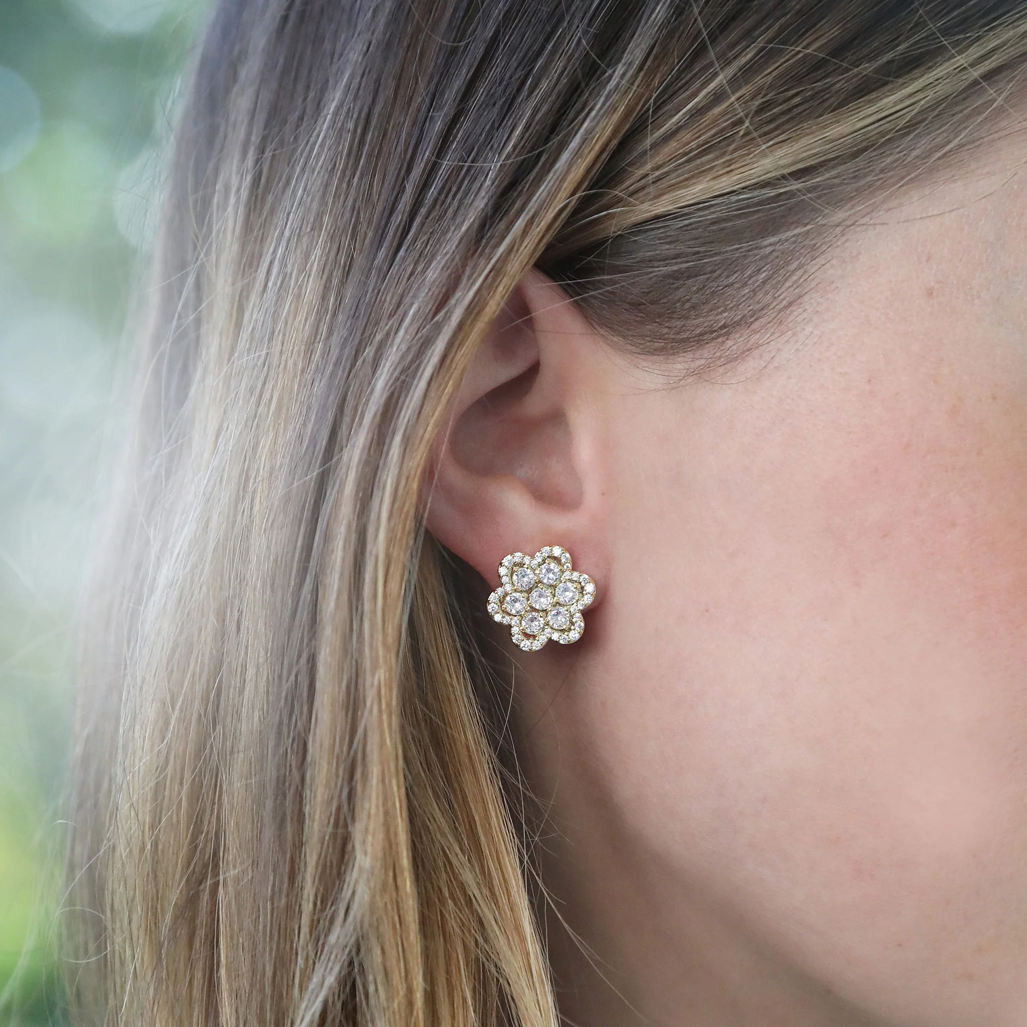 Delphine Pave Stud - Image 4