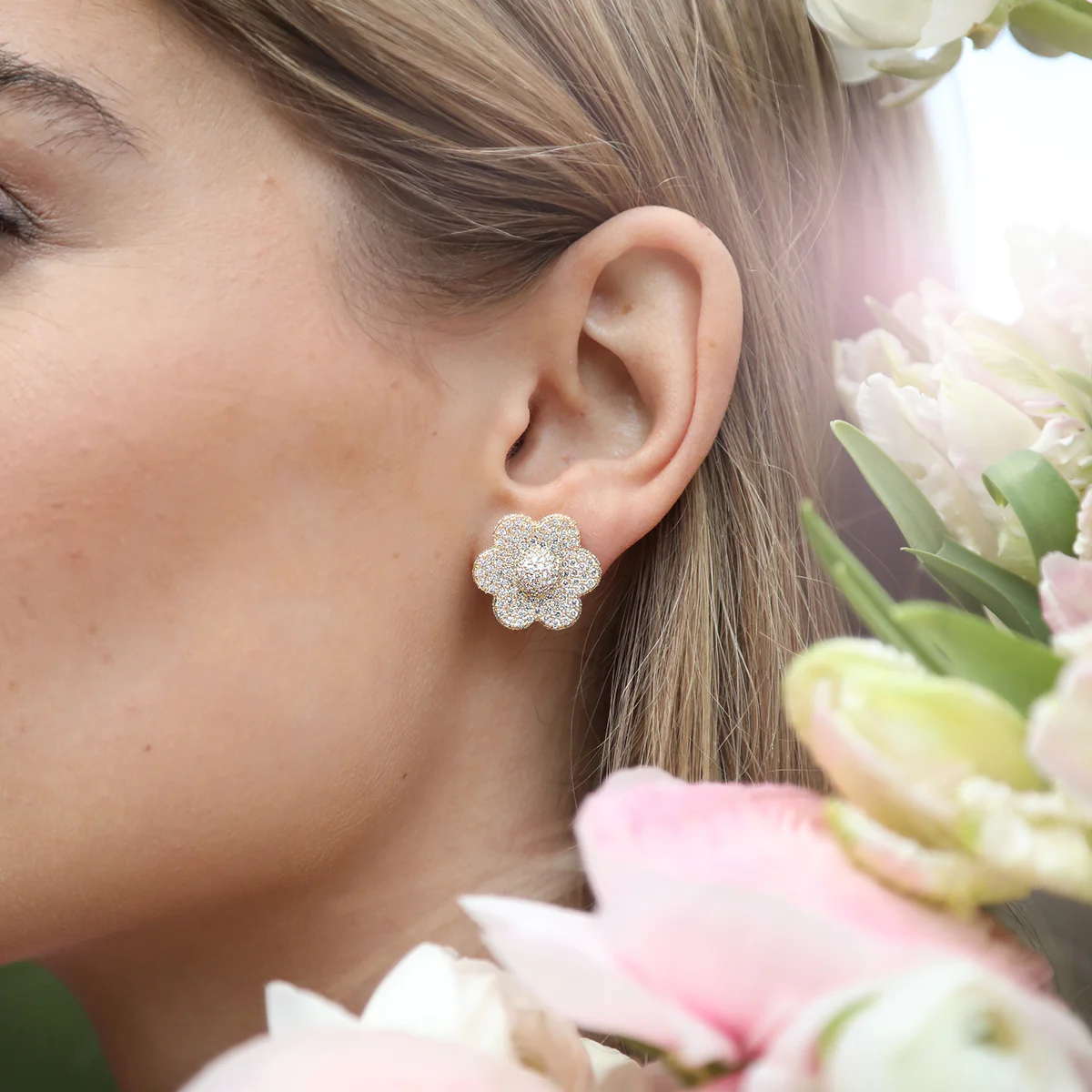 Diamond Fleur Earring - Image 4