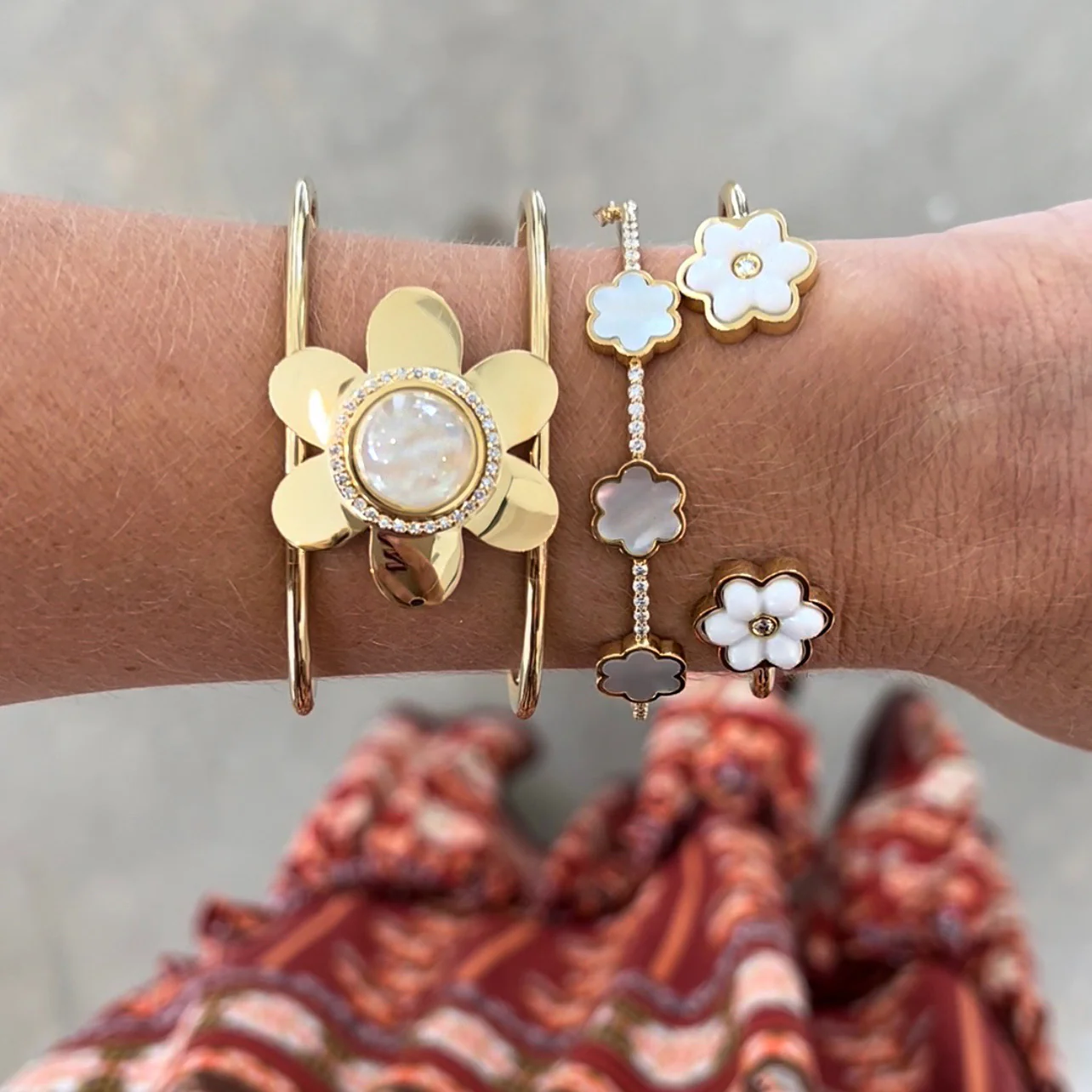 Diamond MOP Flower Bangle - Image 2