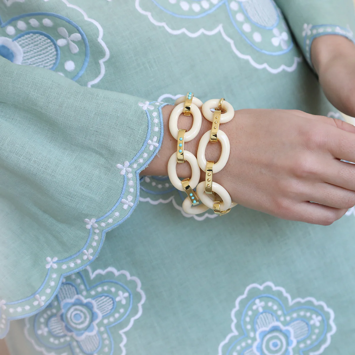 Ivory Link Bracelet - Gold - Image 5