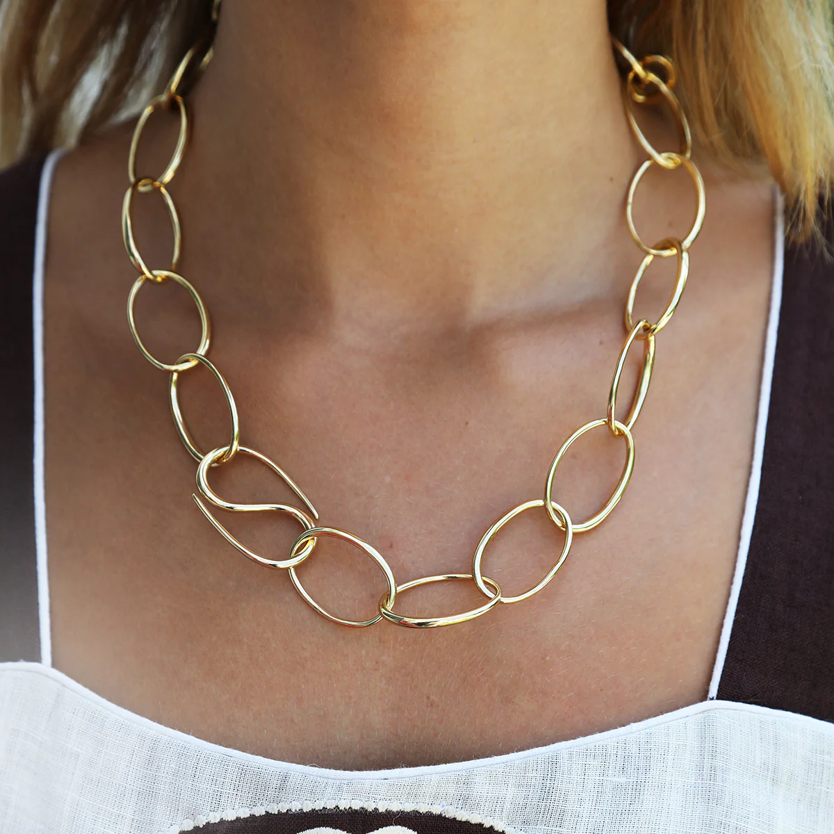 Rounded Oval Link Chain - Image 3